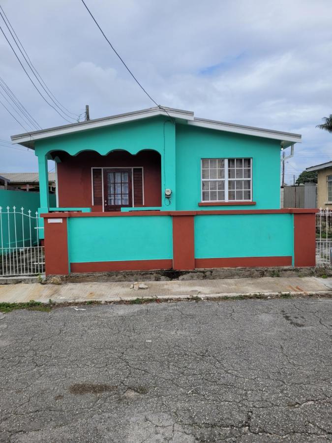 Villa Kensington Oval- 2 Bed 1 Bath Bridgetown Exterior foto